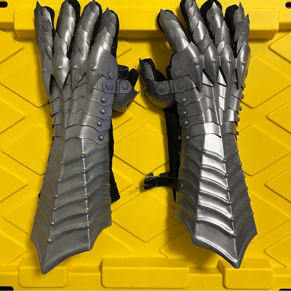 Cosplay • Dr. Doom • Silver Gauntlets